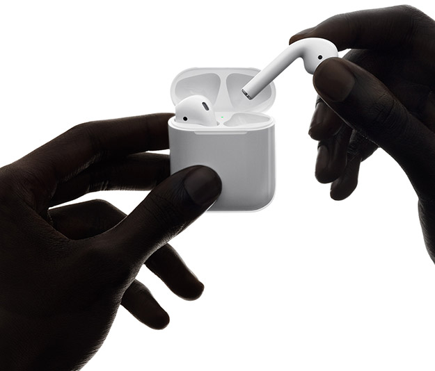 airpods hands