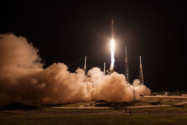 spacex falcon9 rocket launch