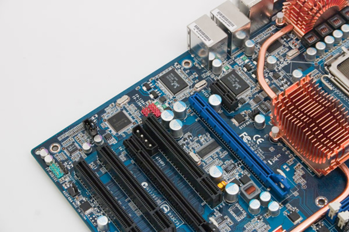 Abit IP35 PRO P35 and AB9 QuadGT P965 Motherboards