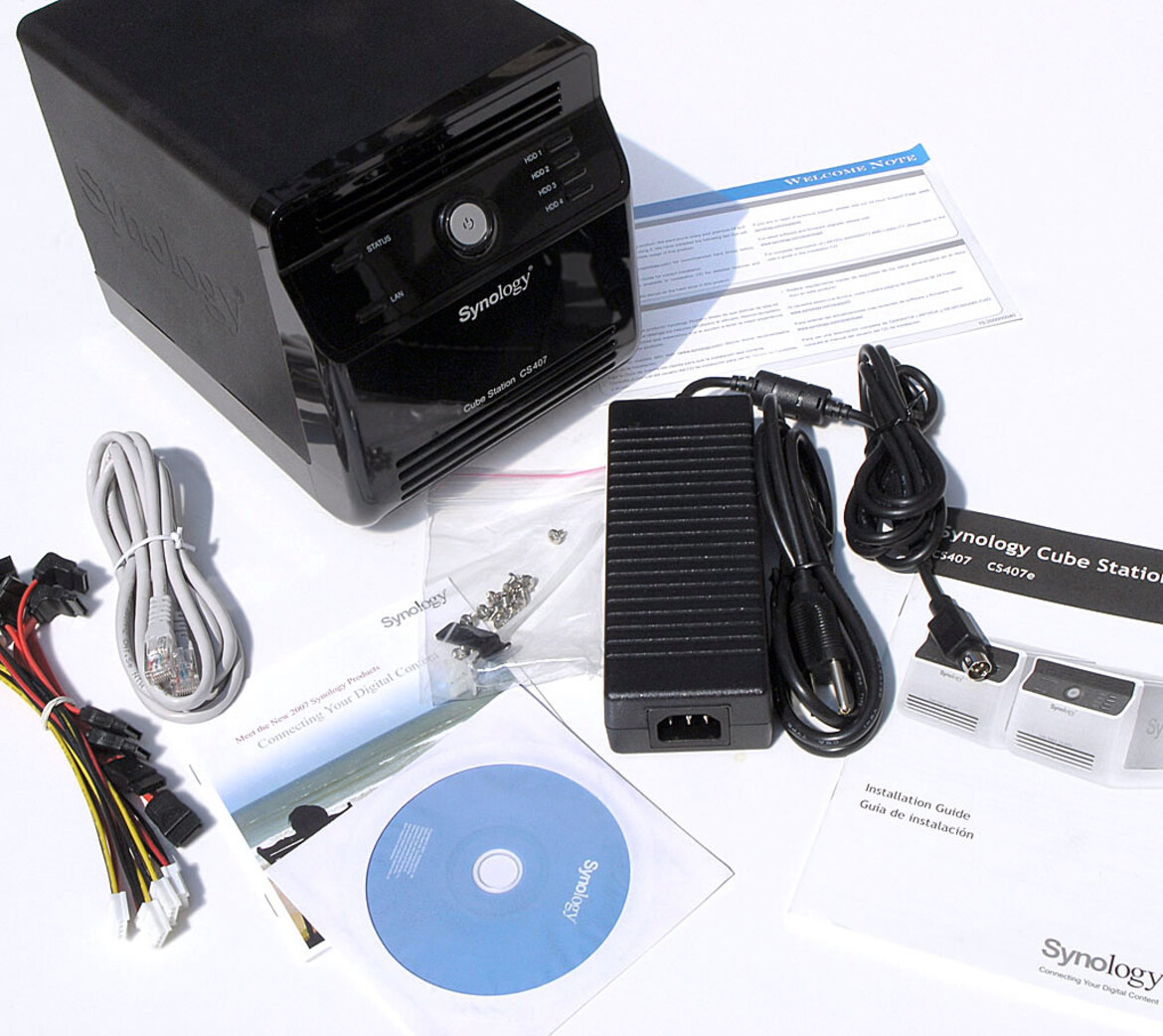 Synology Cube Station CS407 - Do-It-Yourself NAS