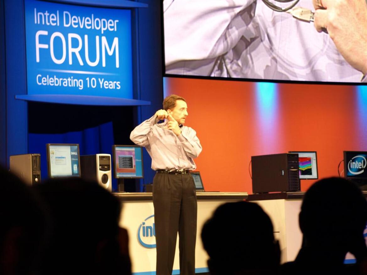 IDF Day 1: Gordon Moore, Gelsinger's Keynote