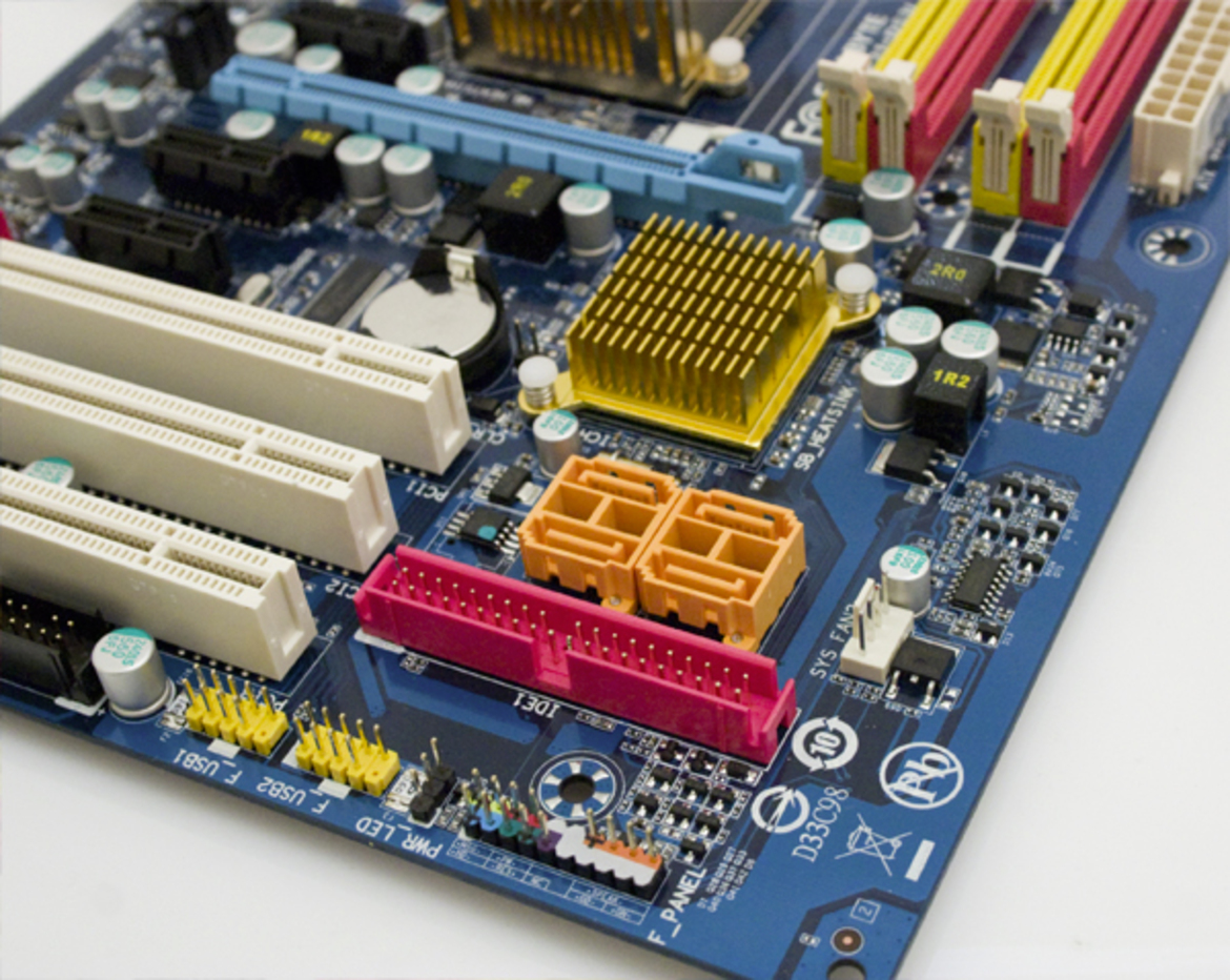 Budget Core 2 Platforms from ECS and Gigabyte