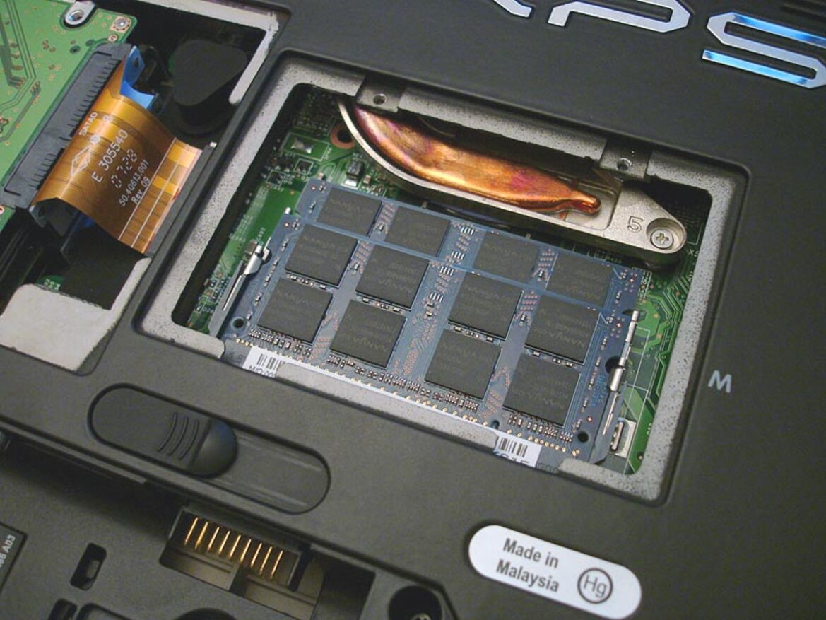 Dell XPS M1730 Mobile Gaming Notebook