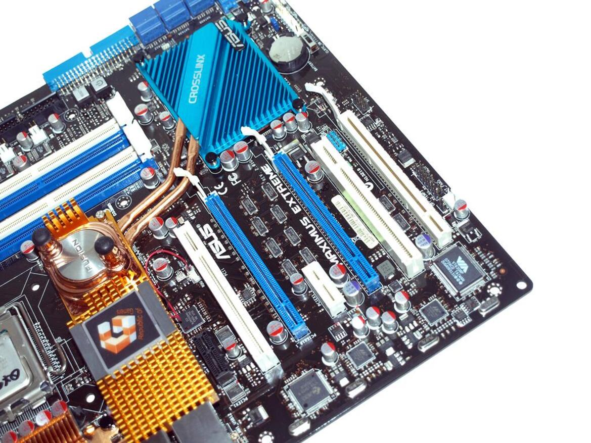 Asus Maximus Extreme and P5E3 Premium