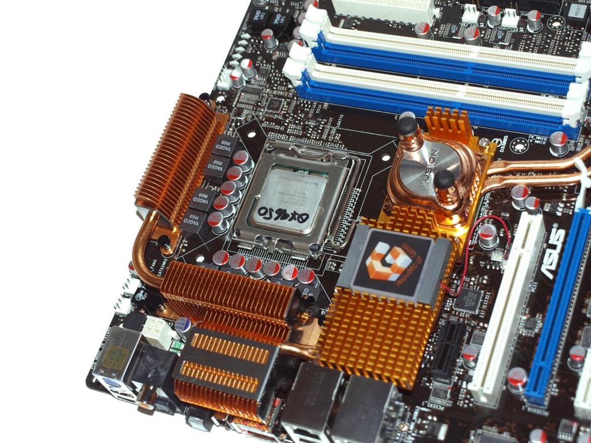 Asus Maximus Extreme and P5E3 Premium