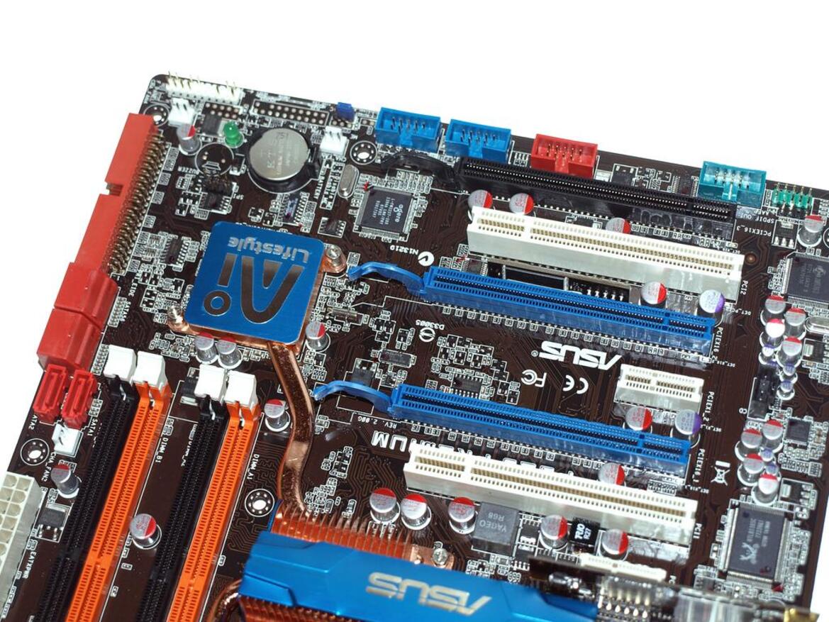 Asus Maximus Extreme and P5E3 Premium