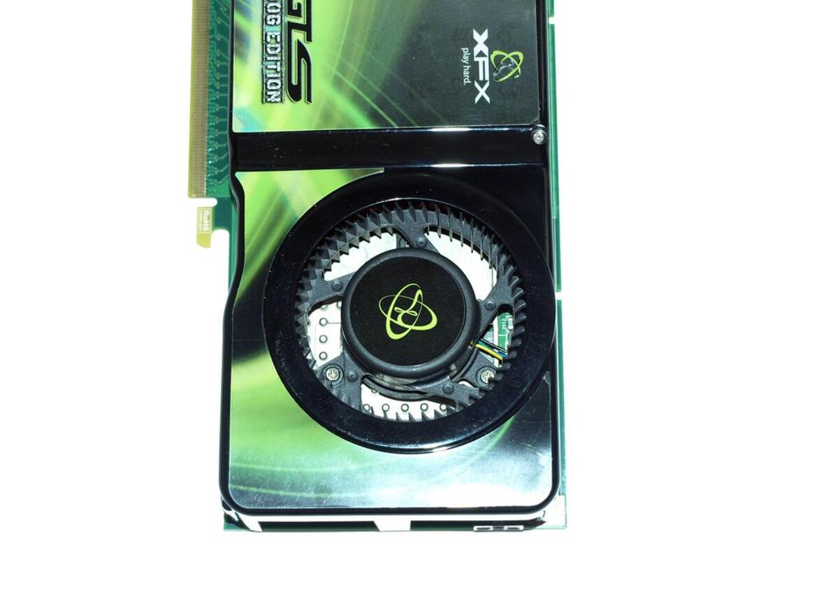 NVIDIA GeForce 8800 GTS Refresh: Asus and XFX