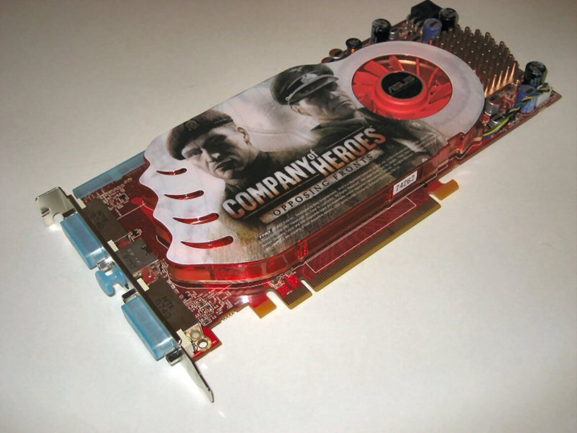 ASUS EAH3850 TOP Graphics Card