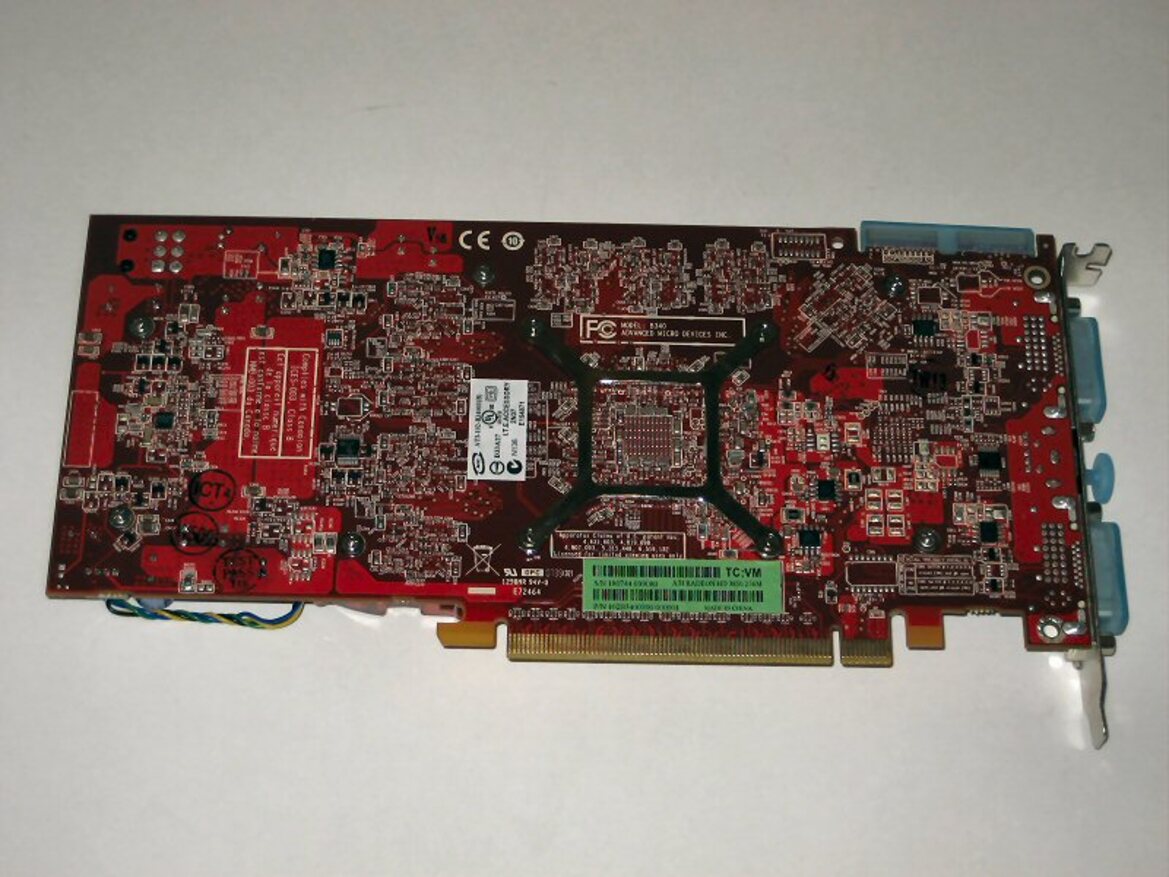 ASUS EAH3850 TOP Graphics Card