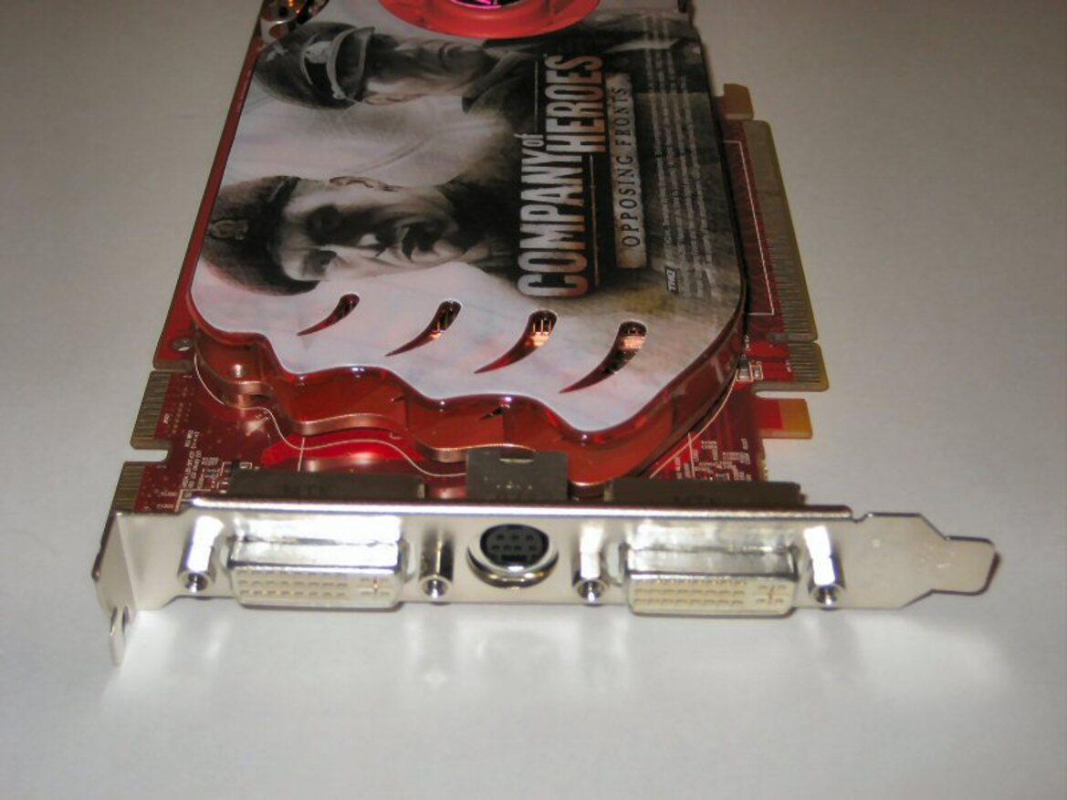 ASUS EAH3850 TOP Graphics Card