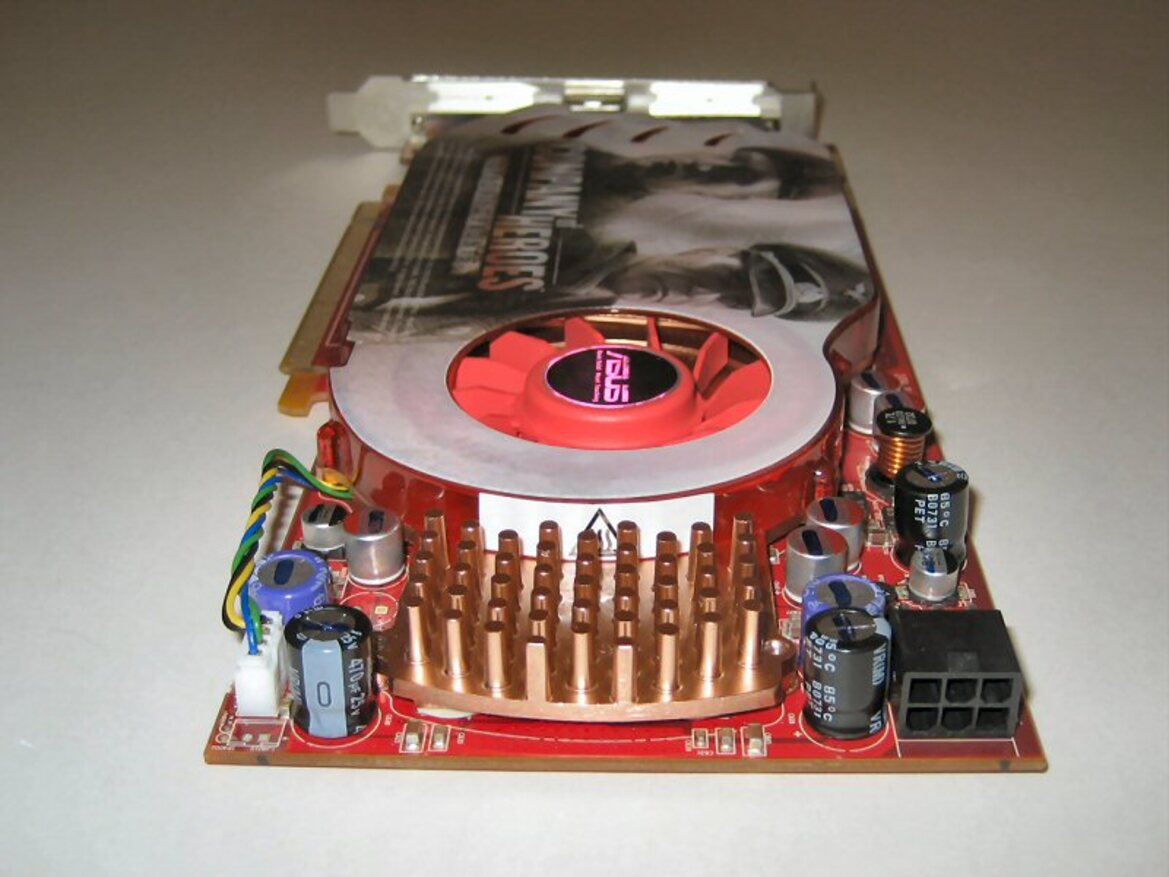 ASUS EAH3850 TOP Graphics Card