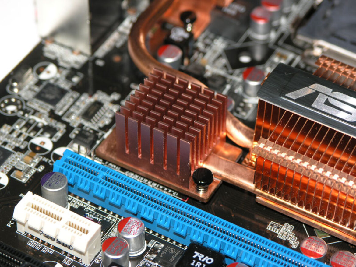 NVIDIA nForce 780i SLI Arrives