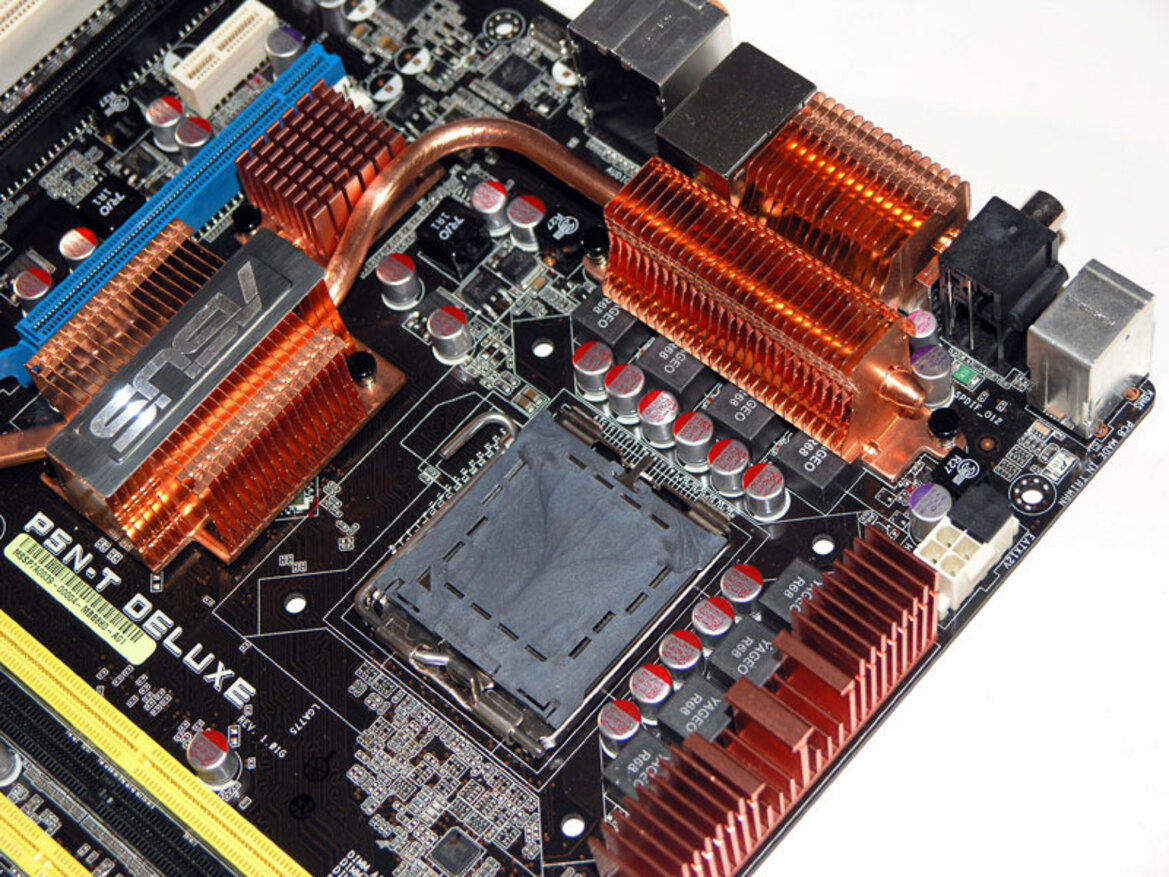 NVIDIA nForce 780i SLI Arrives