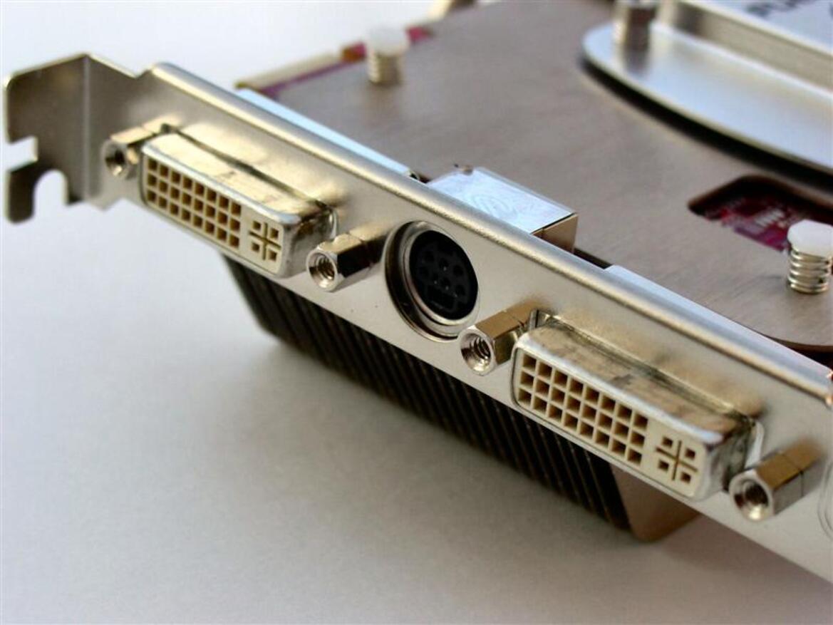 Sapphire's Ultimate HD 3850 and Atomic HD 3870