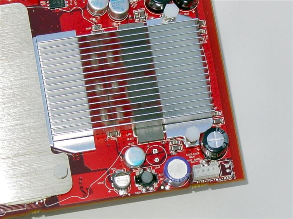 Sapphire's Ultimate HD 3850 and Atomic HD 3870
