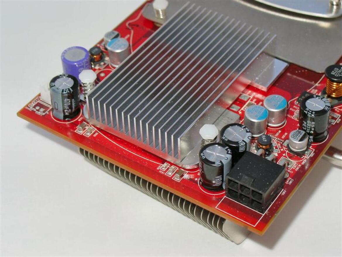 Sapphire's Ultimate HD 3850 and Atomic HD 3870