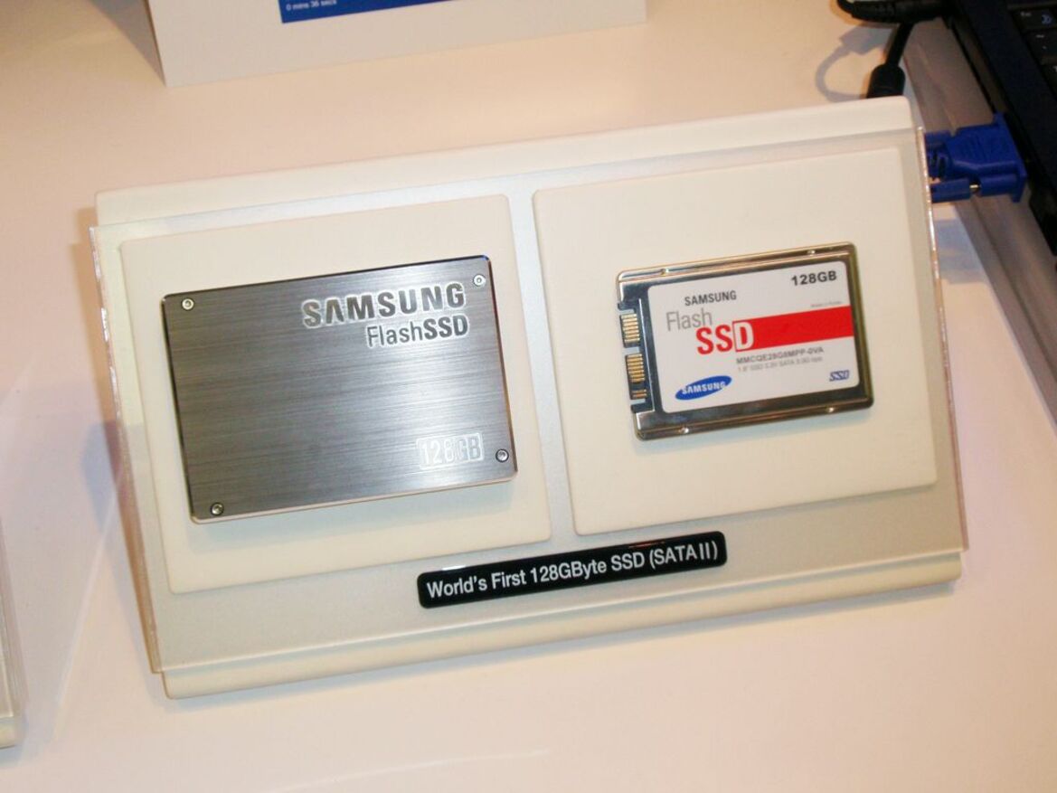 CES 2008 Photo Report