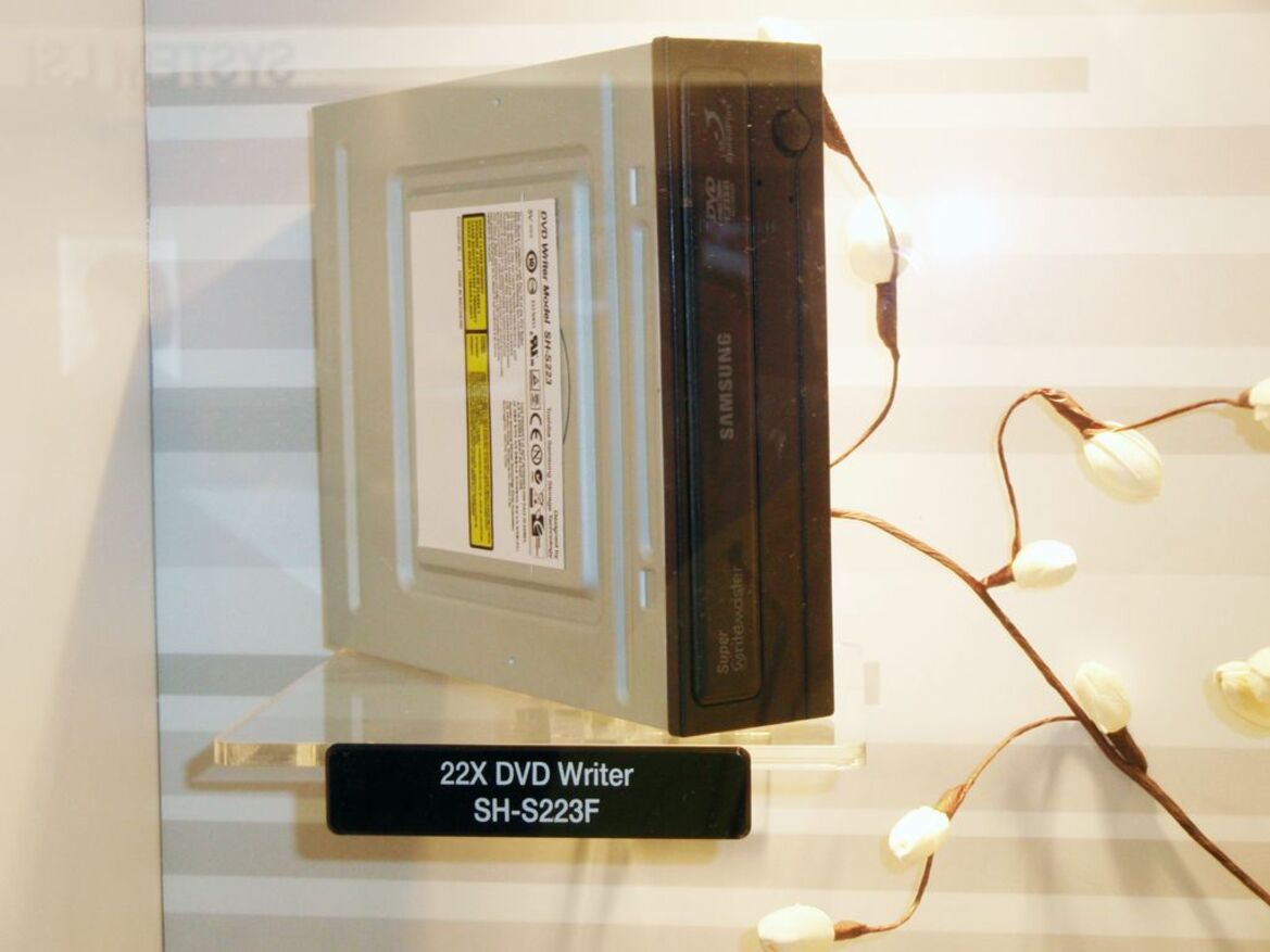 CES 2008 Photo Report