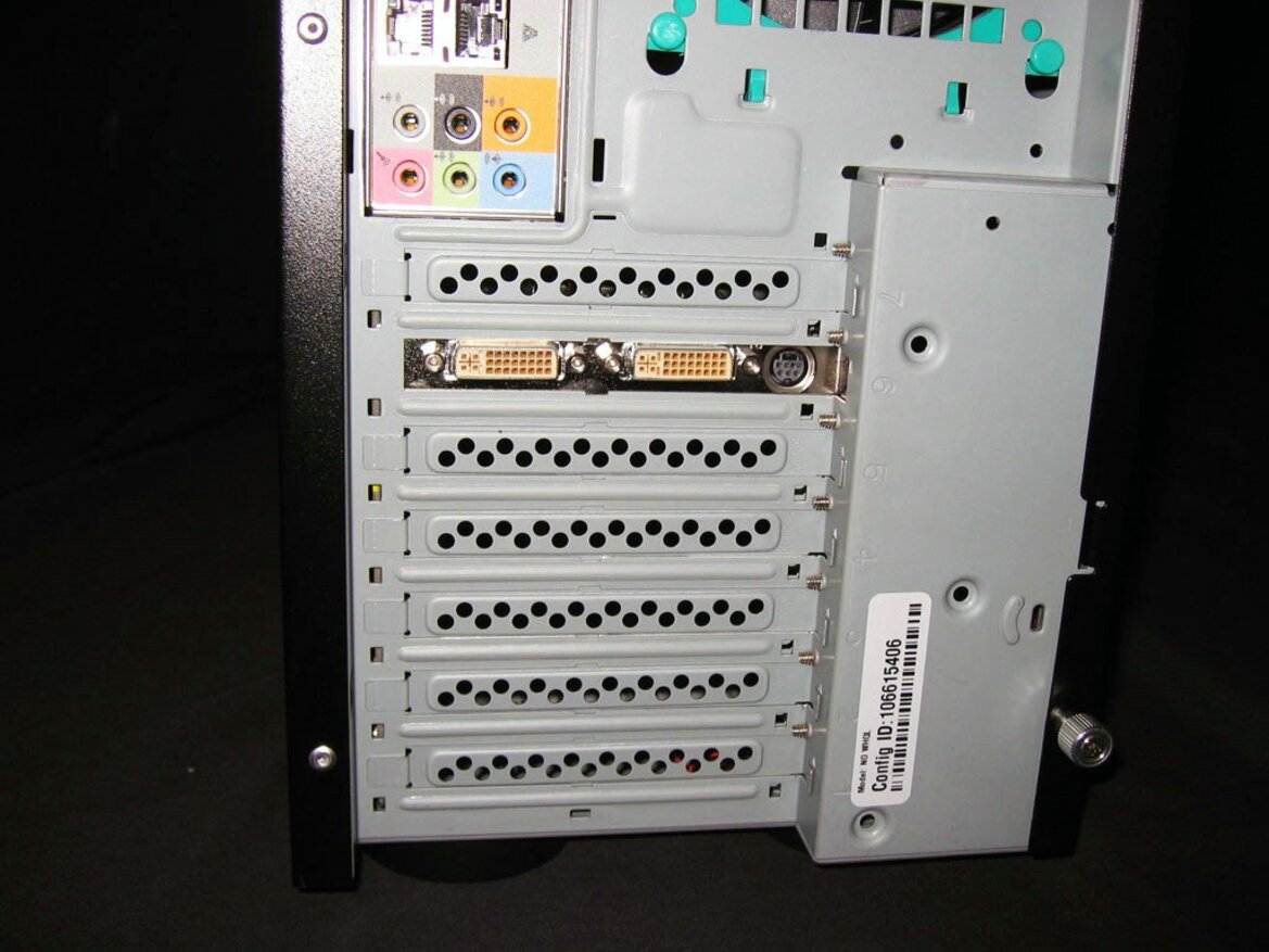 Intel Skulltrail Unleashed: Core 2 Extreme QX9775 x 2