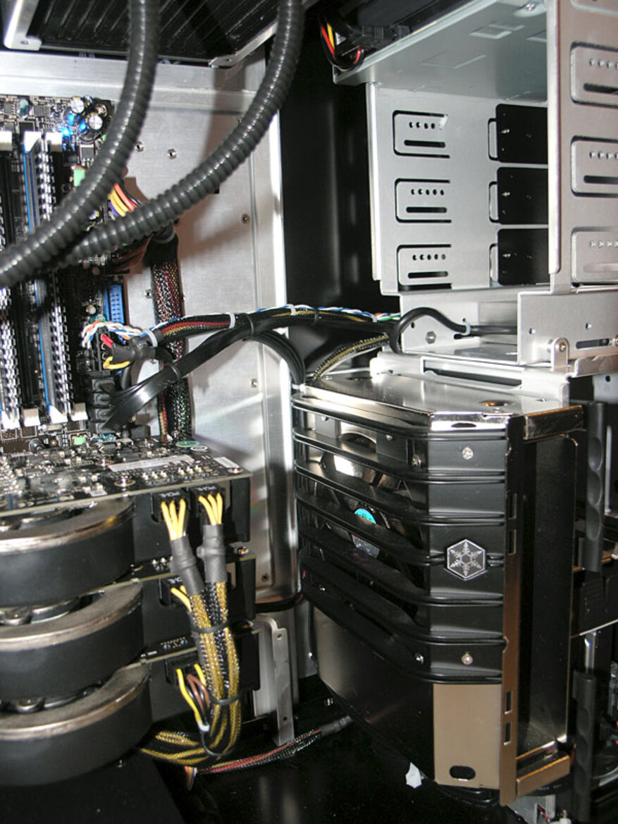 Maingear Ephex 3-Way SLI Performance Gaming System