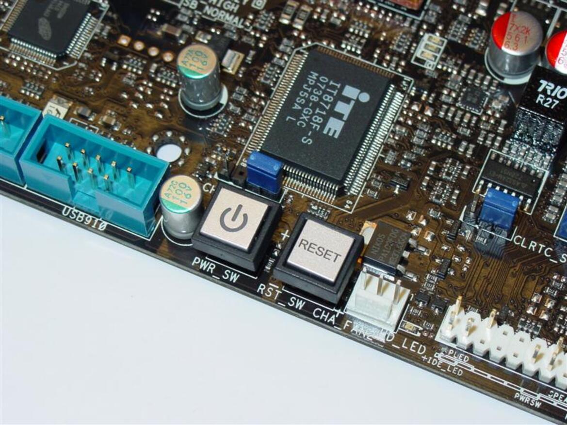 Asus Striker II Formula nForce 780i Motherboard