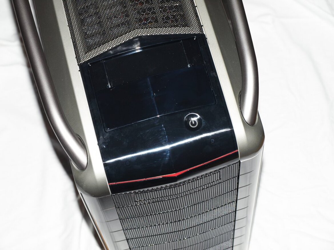 Cooler Master COSMOS S Chassis