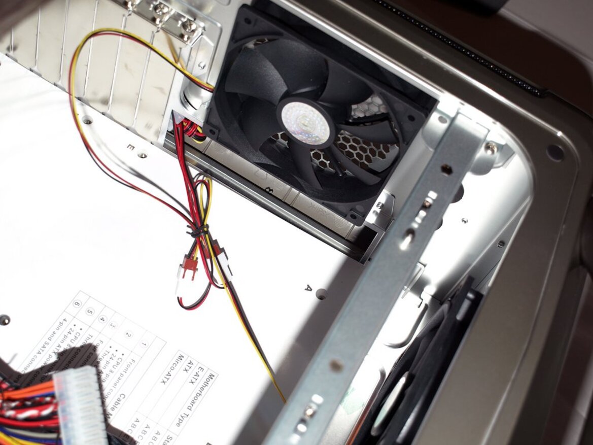 Cooler Master COSMOS S Chassis