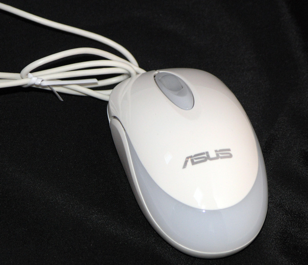 Asus Eee PC 4G-X, Windows XP Unboxing Preview