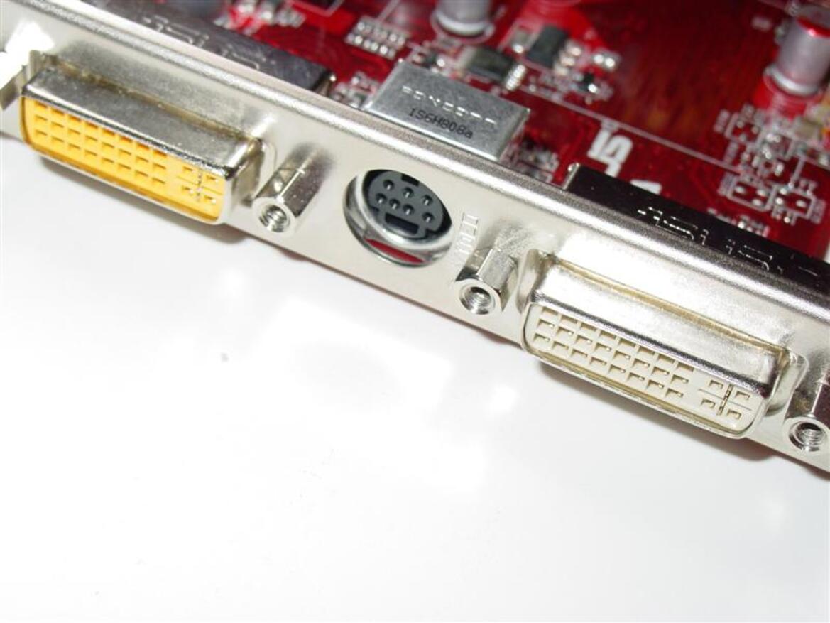 Radeon HD 3650 Showdown - ASUS vs. HIS