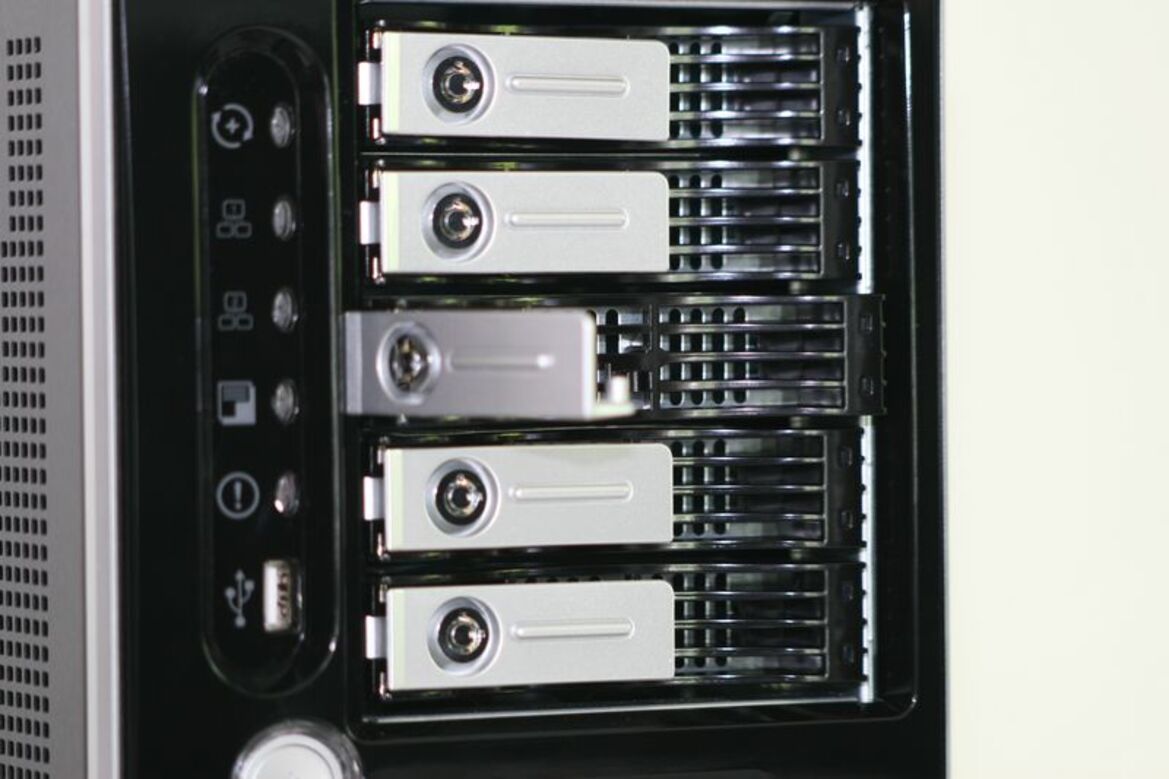 Thecus N5200BR NAS Server