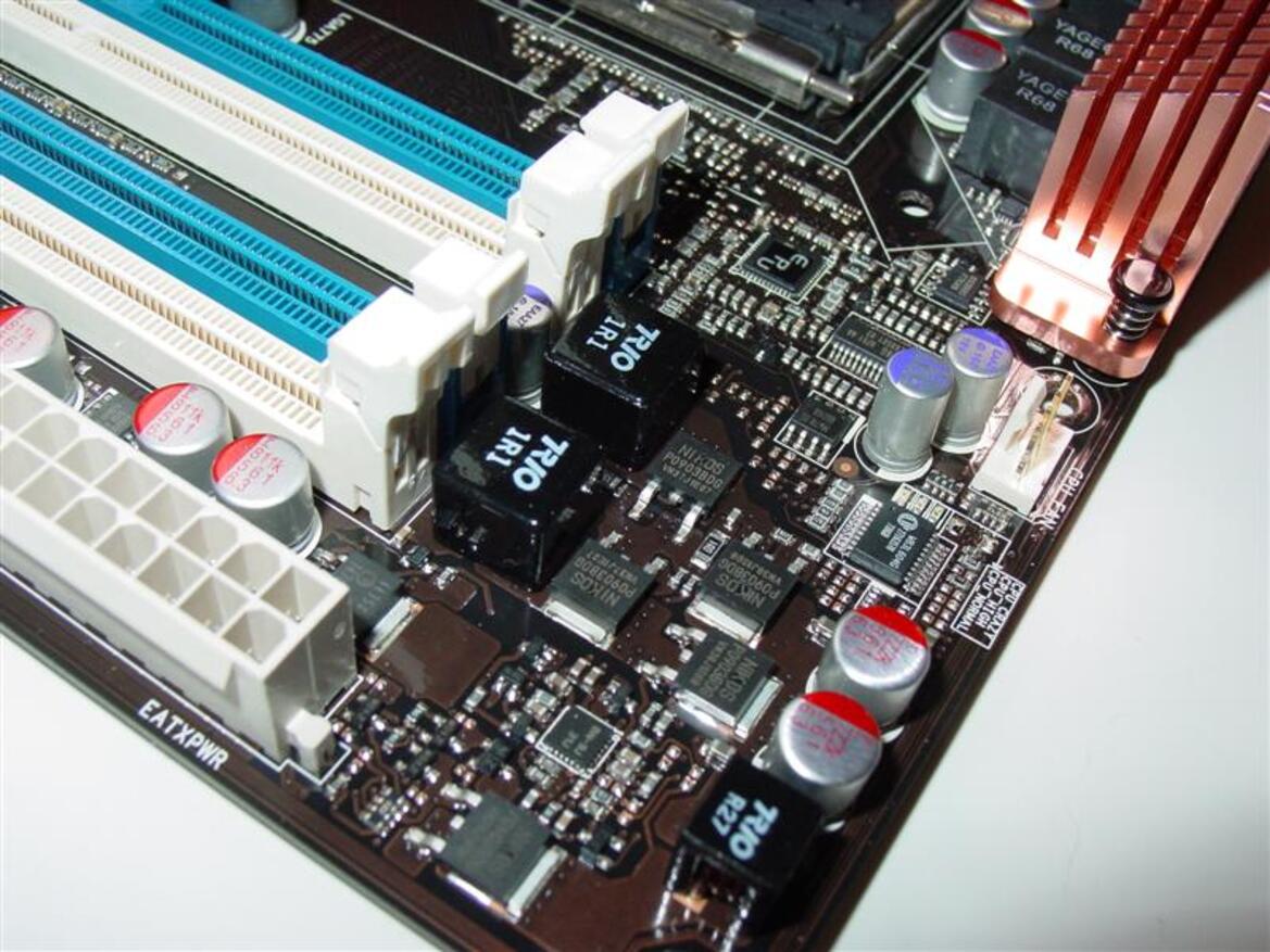 Intel X48 Motherboard Round-up: ASUS, ECS, & Intel