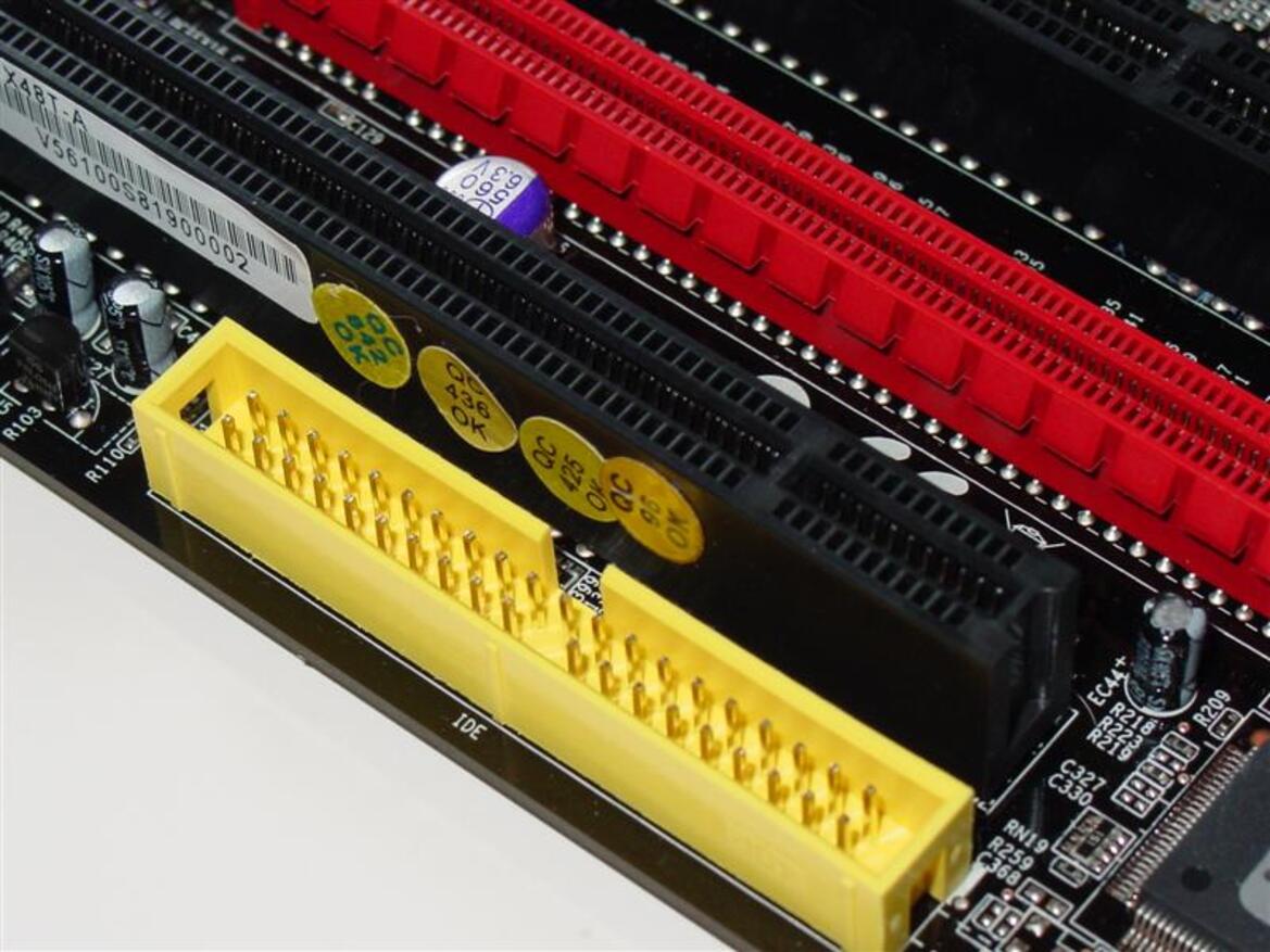 Intel X48 Motherboard Round-up: ASUS, ECS, & Intel