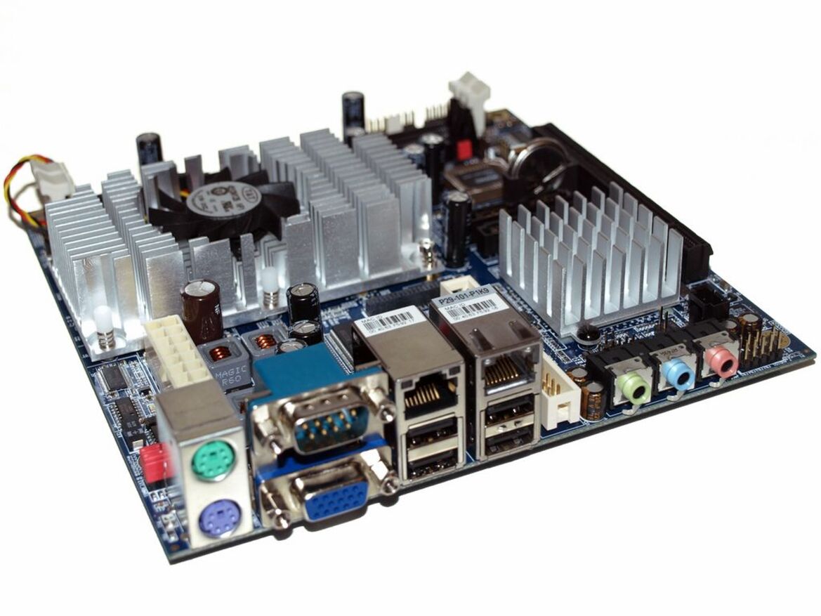 VIA Nano L2100 vs. Intel Atom 230: Head to Head