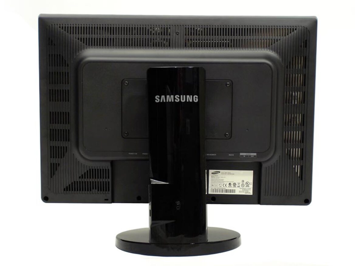 Samsung SyncMaster 2493HM Widescreen Monitor