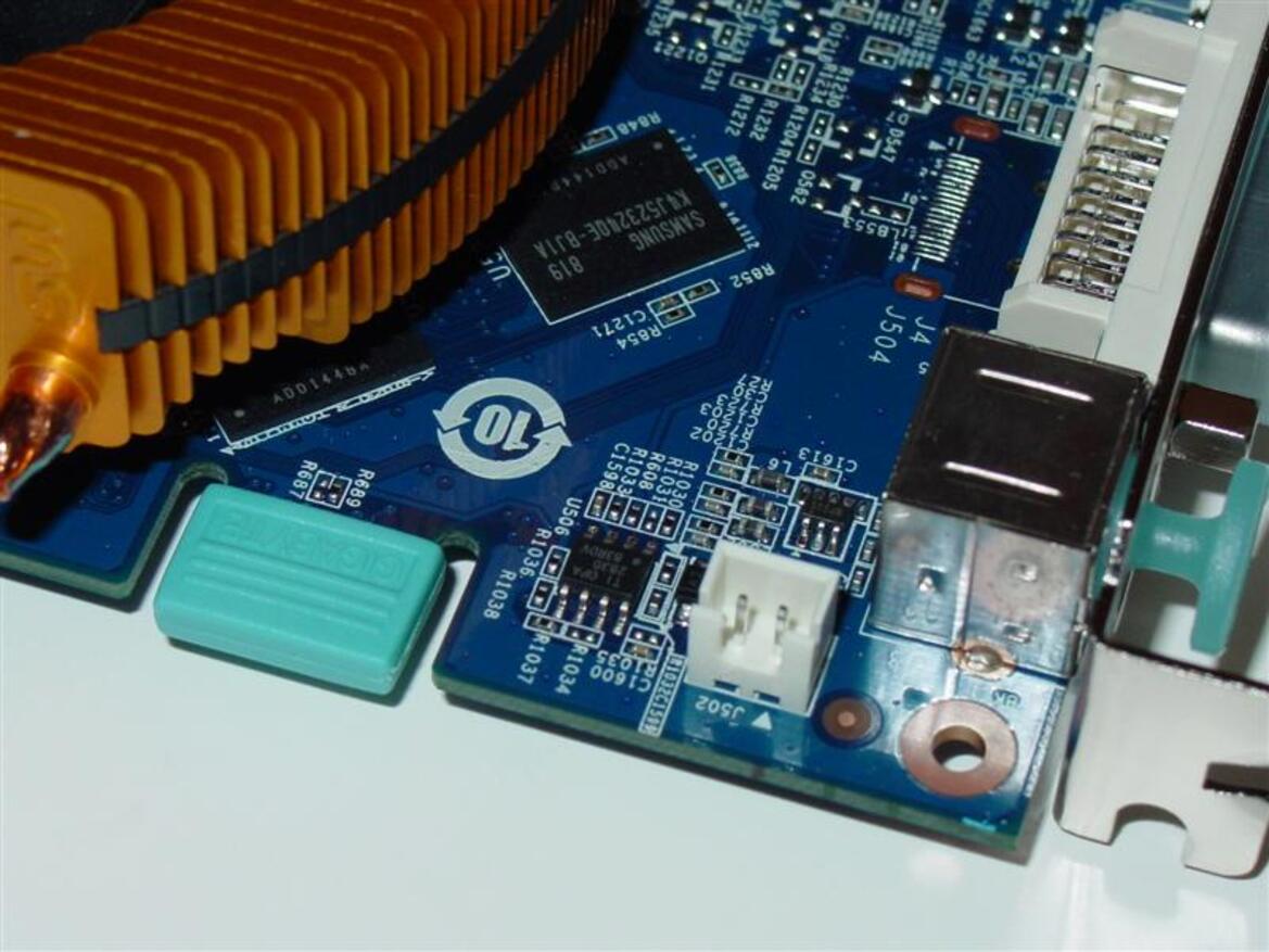 Gigabyte and Palit GeForce 9800 GT Face Off