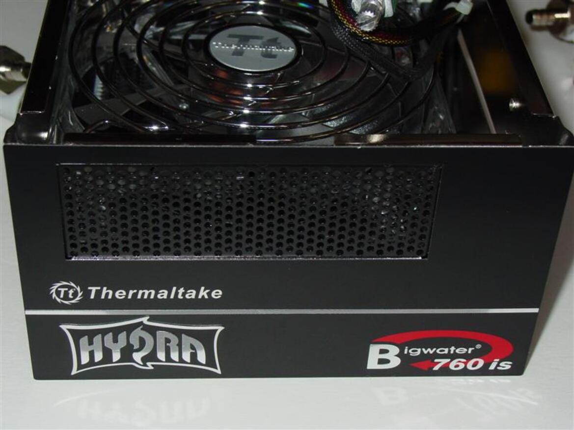 ECS GeForce 9800 GTX+ Hydra, Liquid Cooled SLI