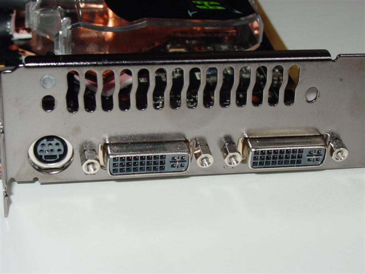 ECS GeForce 9800 GTX+ Hydra, Liquid Cooled SLI