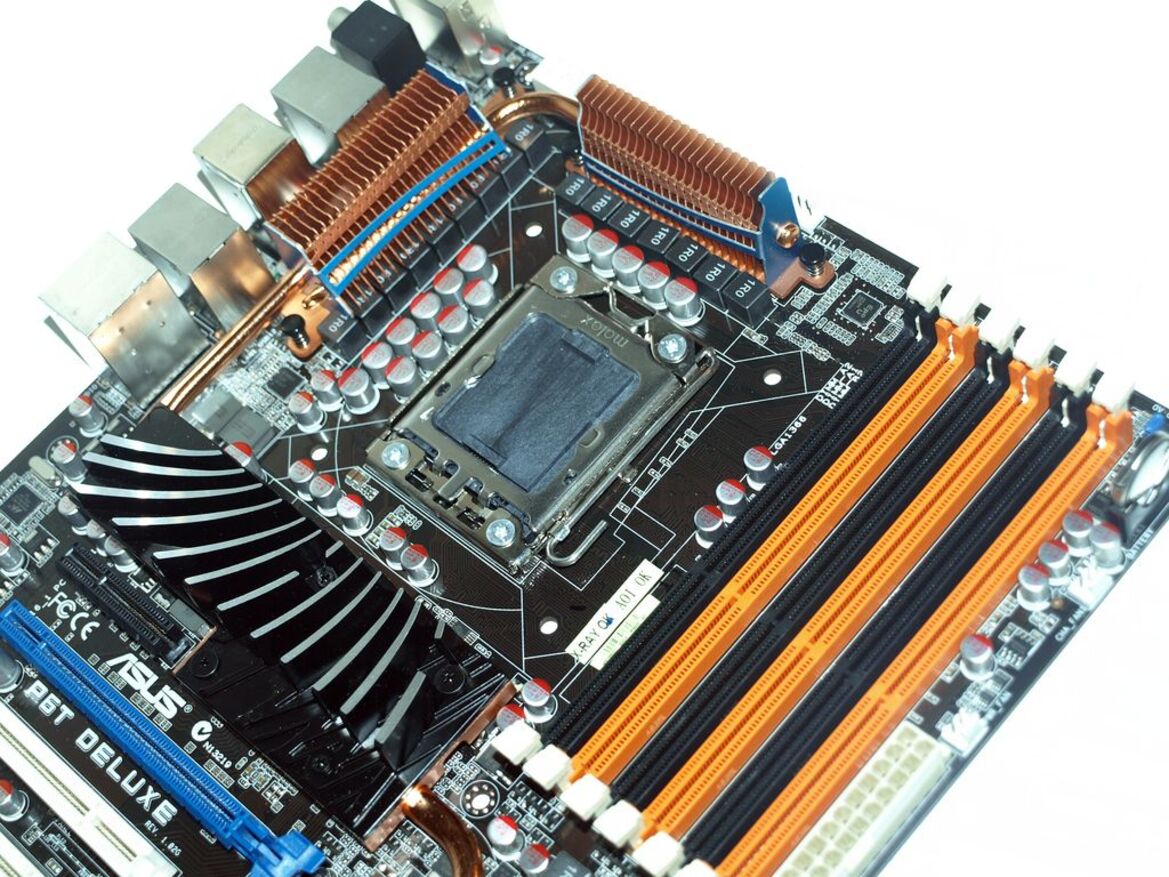 Intel Core i7 Processors: Nehalem and X58 Have Arrived