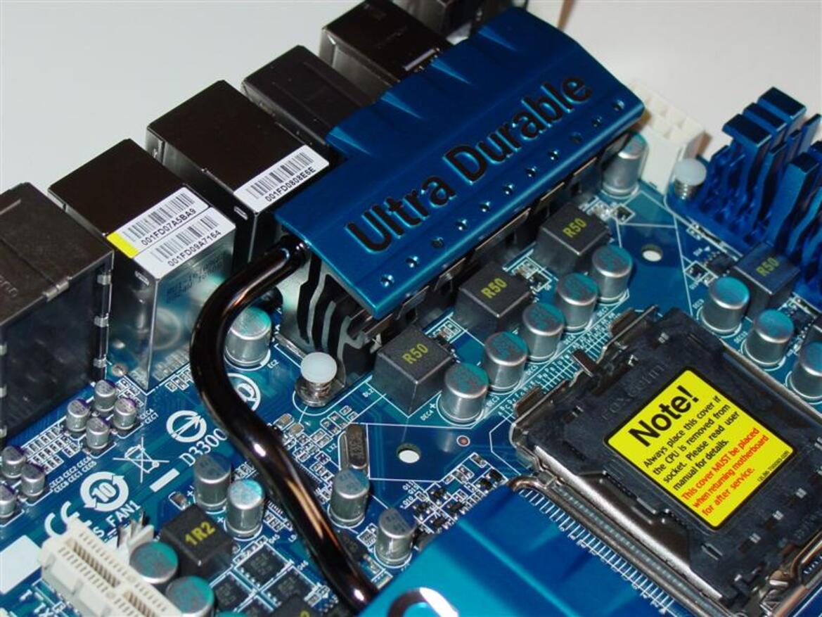 Gigabyte GA-EP45-UD3P Ultra Durable 3 Motherboard