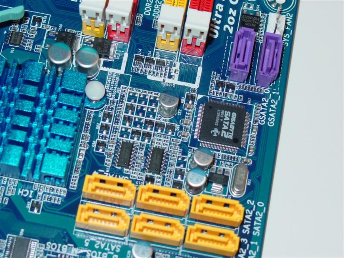 Gigabyte GA-EP45-UD3P Ultra Durable 3 Motherboard