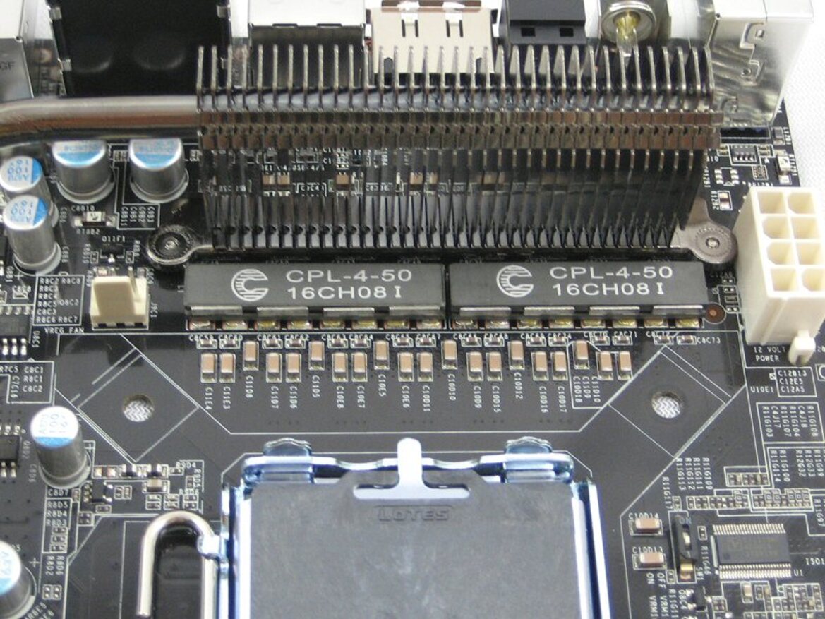 EVGA nForce 790i SLI FTW Digital PWM Motherboard