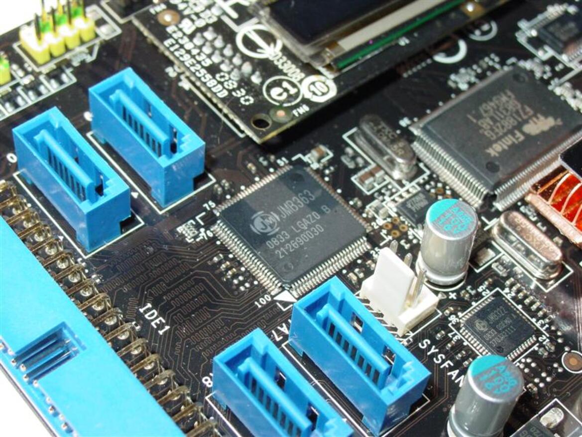 X58 Showdown: ASUS Rampage II vs. MSI Eclipse