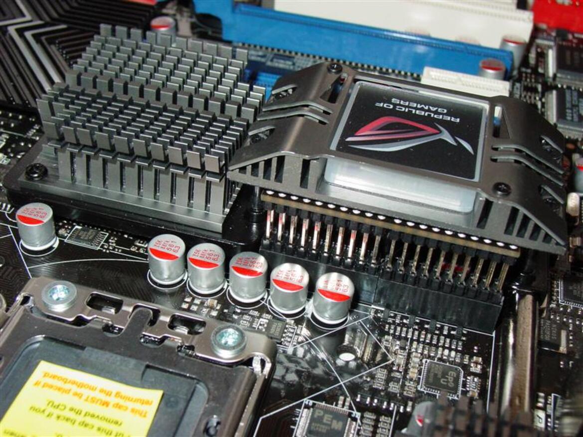 X58 Showdown: ASUS Rampage II vs. MSI Eclipse