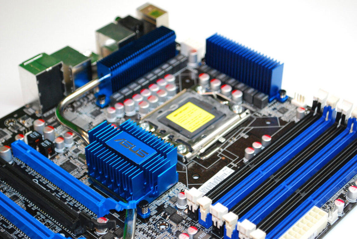 Asus P6T6 WS Revolution Core i7 Motherboard