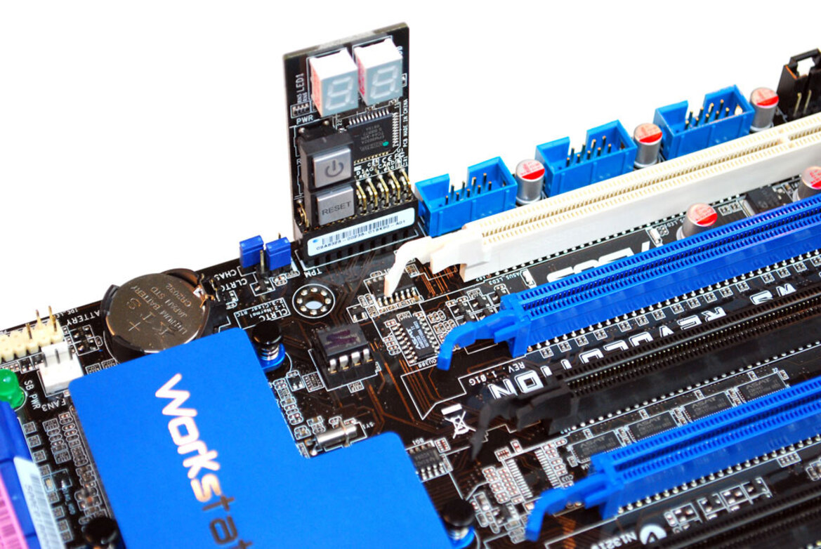 Asus P6T6 WS Revolution Core i7 Motherboard
