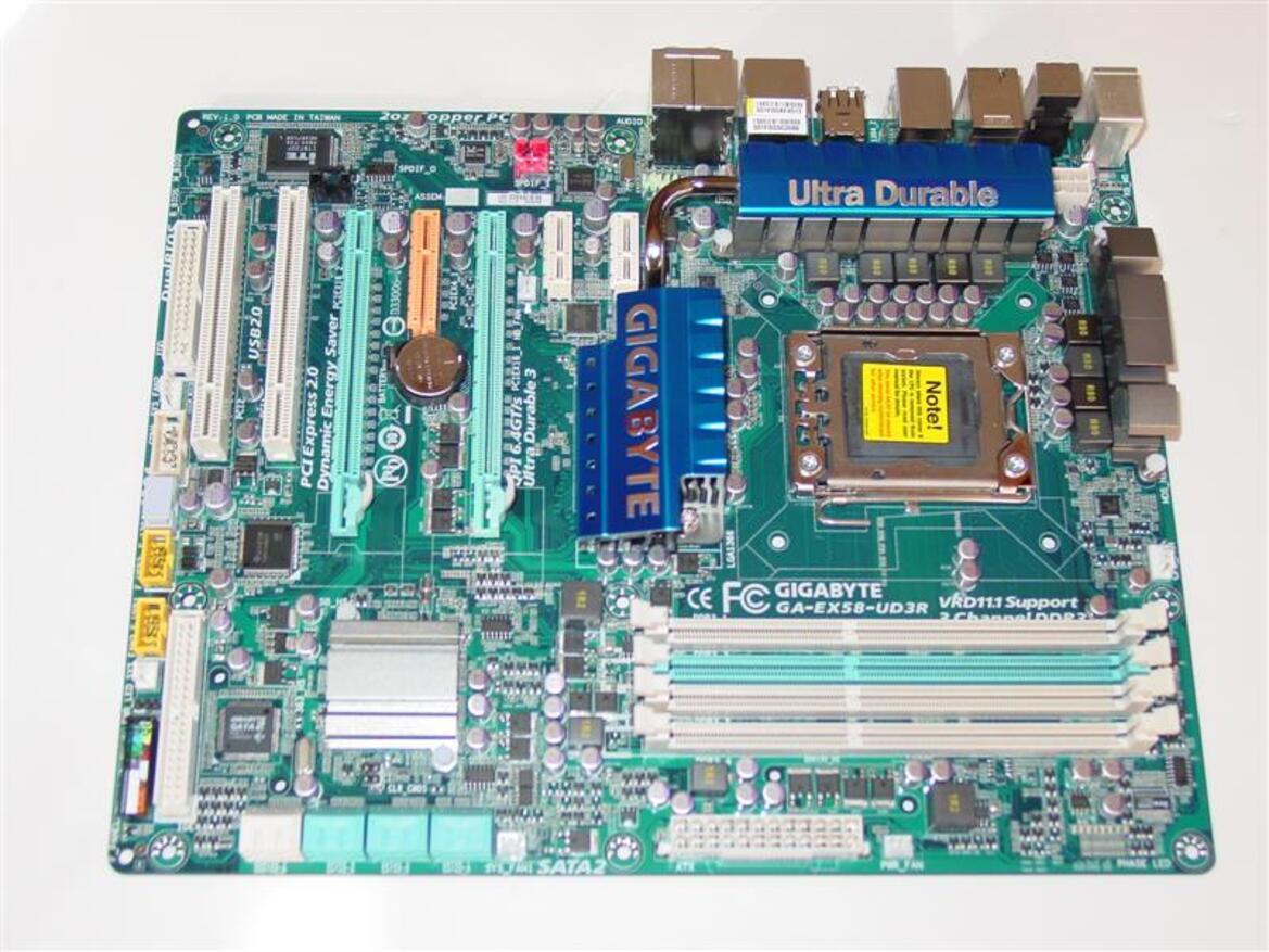 X58 for the Masses: Gigabyte's EX58-UD3R & EX58-UD4P