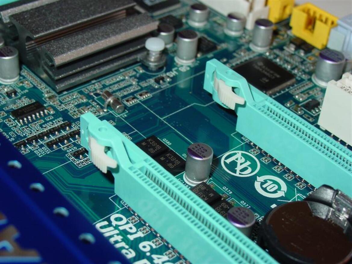 X58 for the Masses: Gigabyte's EX58-UD3R & EX58-UD4P
