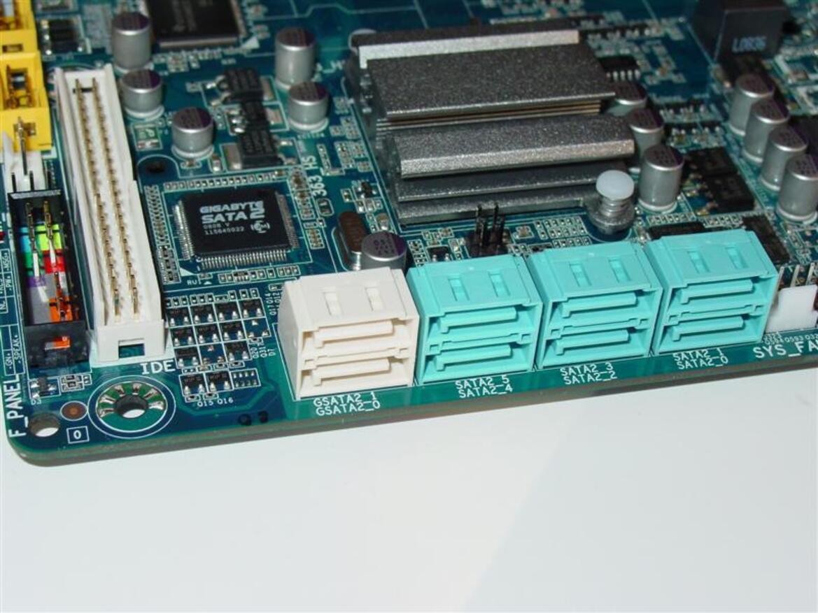 X58 for the Masses: Gigabyte's EX58-UD3R & EX58-UD4P