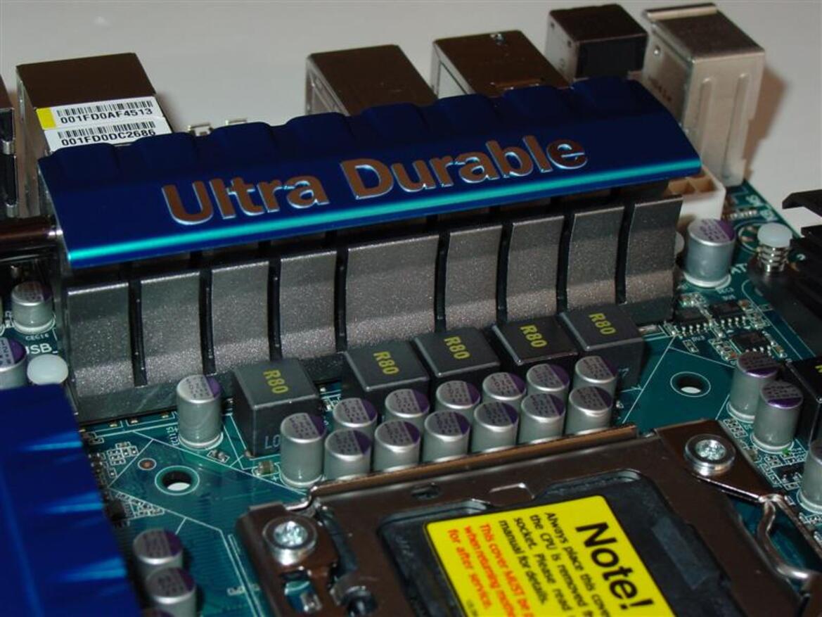 X58 for the Masses: Gigabyte's EX58-UD3R & EX58-UD4P