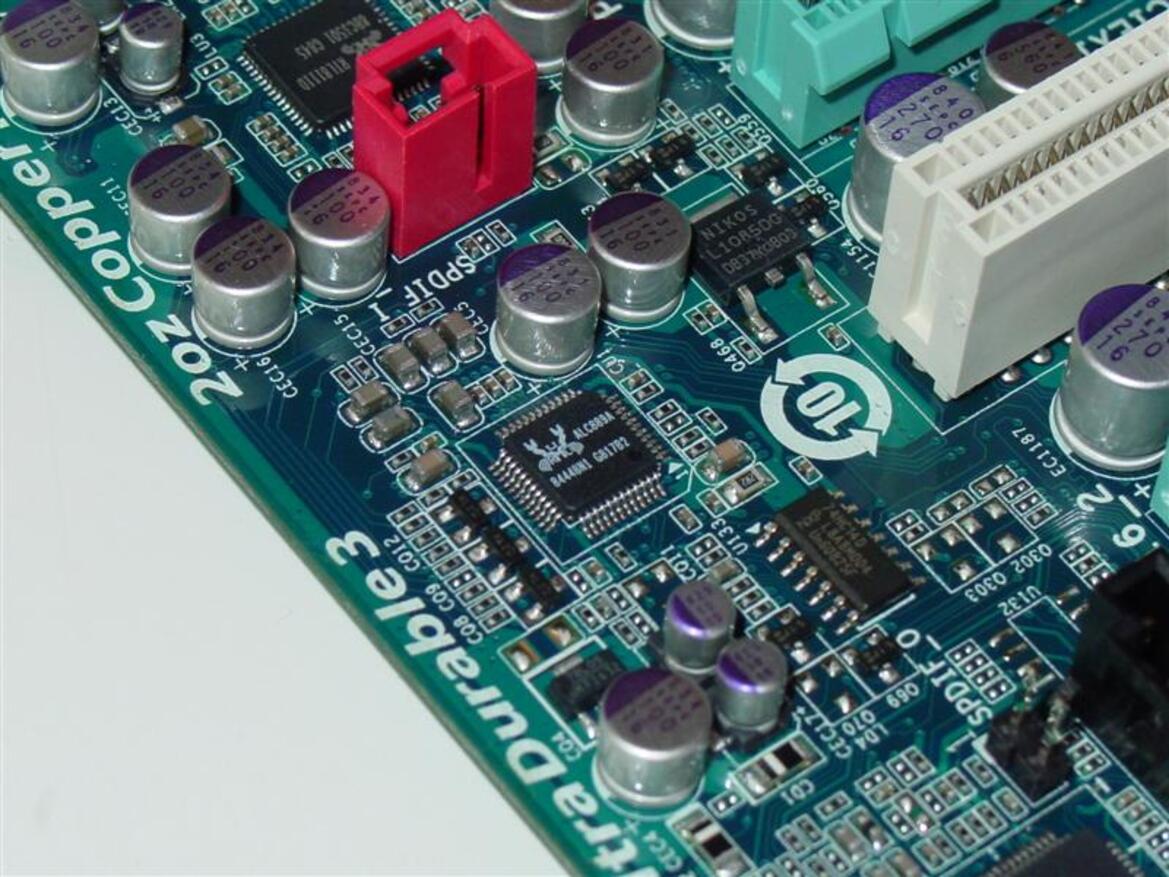 X58 for the Masses: Gigabyte's EX58-UD3R & EX58-UD4P